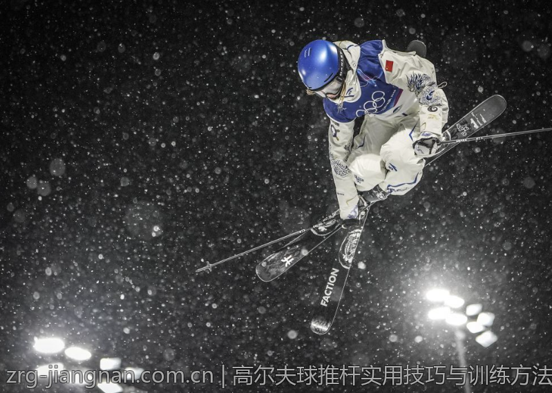 高尔夫球推杆实用技巧与训练方法
